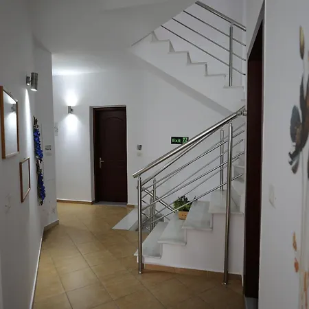 Soan ホテル Sarandë