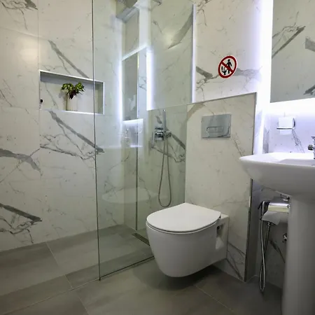 ホテル Soan Sarandë